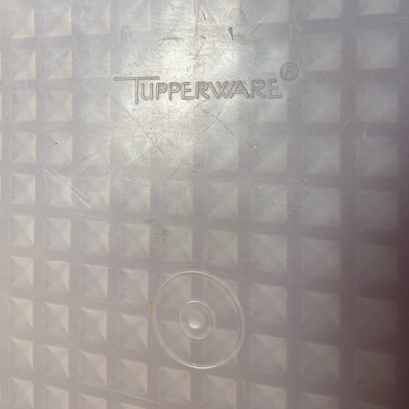 Tupperware Large Marinator Rectangle Container Season Serve Red - Picture 5 of 9